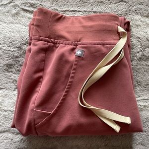 FIGS Mauve Zamora Scrub Pants